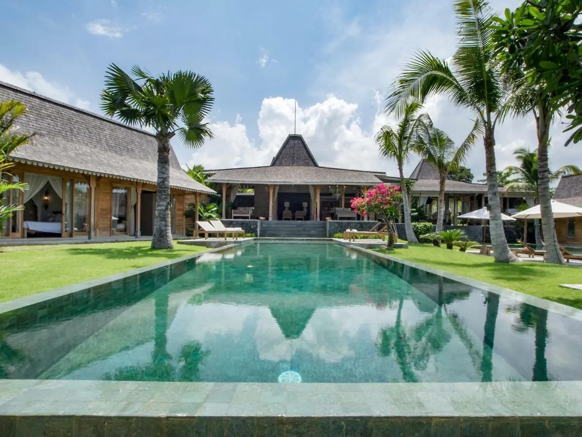 Mannao Estate By Villa Finder Kerobokan